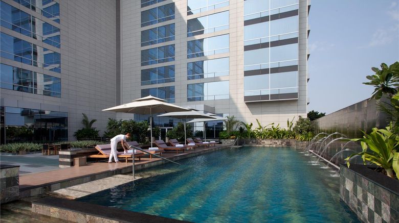 <b>Hyatt Regency Ahmedabad Pool</b>. Images powered by <a href="https://iceportal.shijigroup.com/" title="IcePortal" target="_blank">IcePortal</a>.