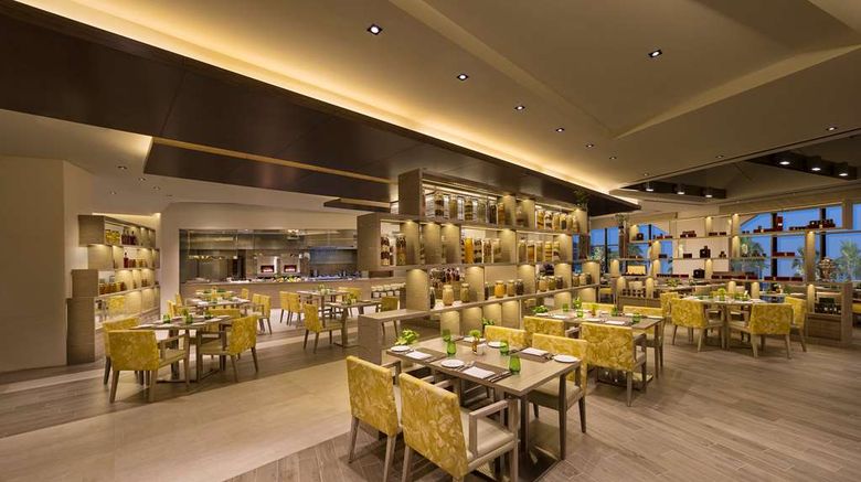 <b>Hyatt Regency Dubai Creek Heights Restaurant</b>. Images powered by <a href="https://iceportal.shijigroup.com/" title="IcePortal" target="_blank">IcePortal</a>.