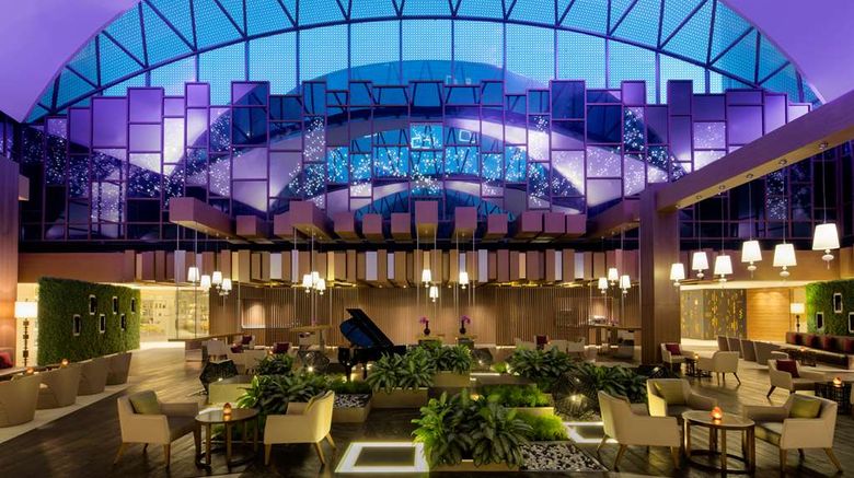 <b>Hyatt Regency Dubai Creek Heights Lobby</b>. Images powered by <a href="https://iceportal.shijigroup.com/" title="IcePortal" target="_blank">IcePortal</a>.