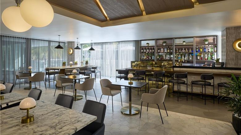 <b>Hyatt Centric South Beach Miami Lobby</b>. Images powered by <a href="https://iceportal.shijigroup.com/" title="IcePortal" target="_blank">IcePortal</a>.