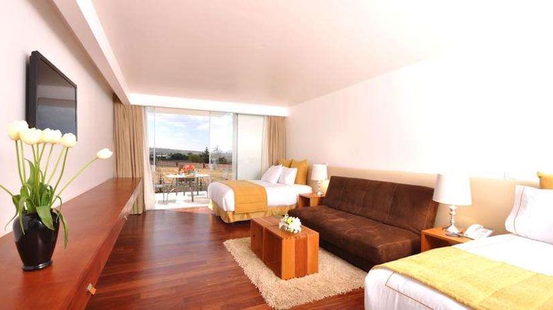 <b>Hacienda Cantalagua Resort Suite</b>. Images powered by <a href="https://iceportal.shijigroup.com/" title="IcePortal" target="_blank">IcePortal</a>.