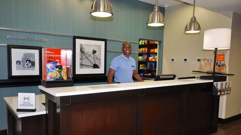 <b>Hampton Inn & Suites Hutto Lobby</b>. Images powered by <a href="https://iceportal.shijigroup.com/" title="IcePortal" target="_blank">IcePortal</a>.