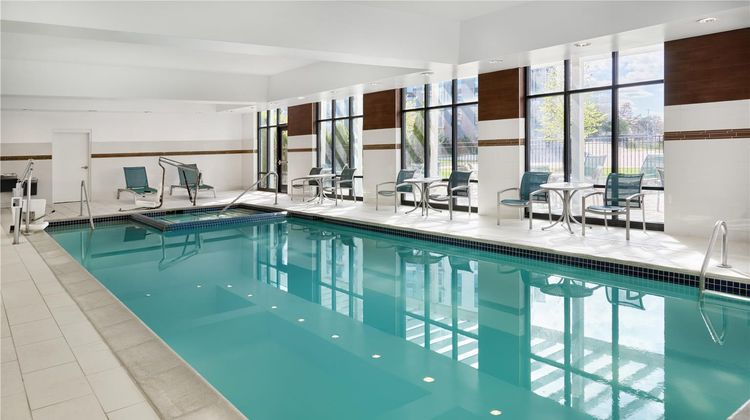 Hampton Inn & Suites Detroit/Troy Pool