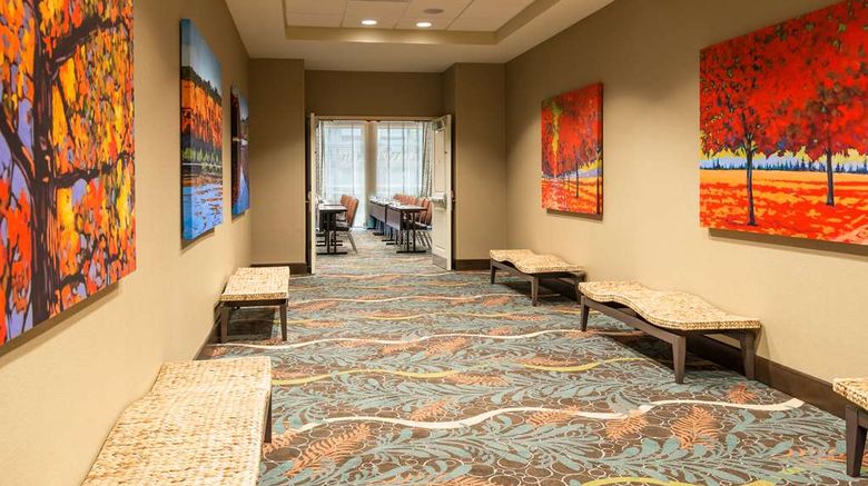 <b>Homewood Suites Downtown Little Rock Meeting</b>. Images powered by <a href="https://iceportal.shijigroup.com/" title="IcePortal" target="_blank">IcePortal</a>.