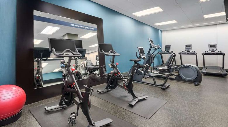 <b>Hampton Inn Manhattan/Times Square Centr Health</b>. Images powered by <a href="https://iceportal.shijigroup.com/" title="IcePortal" target="_blank">IcePortal</a>.