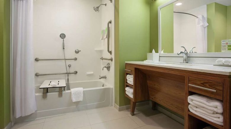 <b>Home2 Suites by Hilton Tuscaloosa Dtwn Room</b>. Images powered by <a href="https://iceportal.shijigroup.com/" title="IcePortal" target="_blank">IcePortal</a>.