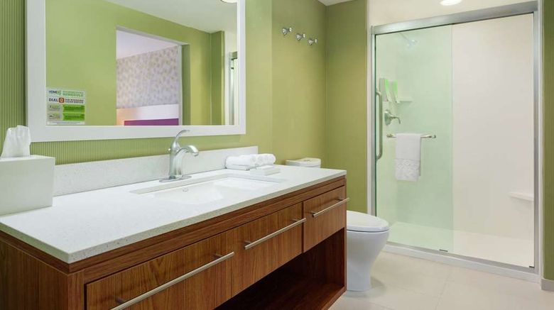 <b>Home2 Suites by Hilton Tuscaloosa Dtwn Room</b>. Images powered by <a href="https://iceportal.shijigroup.com/" title="IcePortal" target="_blank">IcePortal</a>.