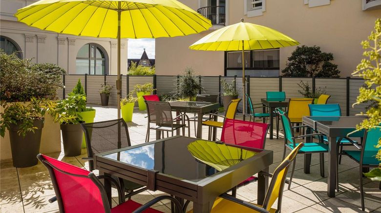 <b>Hotel Mercure Trouville-sur Mer Exterior</b>. Images powered by <a href="https://iceportal.shijigroup.com/" title="IcePortal" target="_blank">IcePortal</a>.