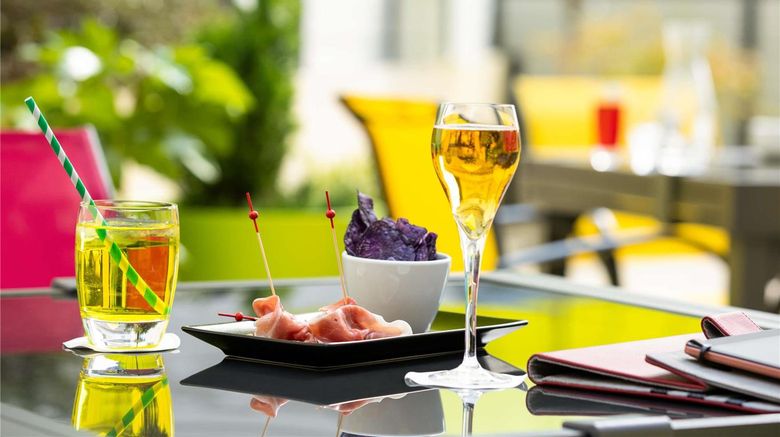 <b>Hotel Mercure Trouville-sur Mer Other</b>. Images powered by <a href="https://iceportal.shijigroup.com/" title="IcePortal" target="_blank">IcePortal</a>.