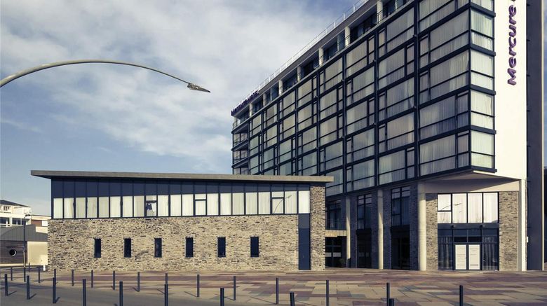 <b>Hotel Mercure Cherbourg Centre Port Exterior</b>. Images powered by <a href="https://iceportal.shijigroup.com/" title="IcePortal" target="_blank">IcePortal</a>.