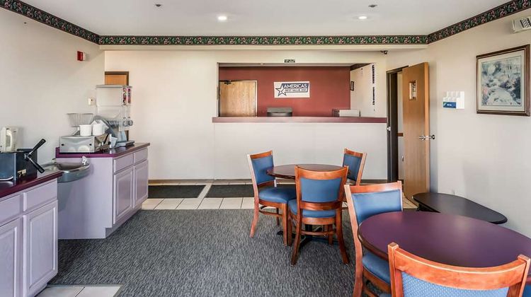 Americas Best Value Inn Lobby