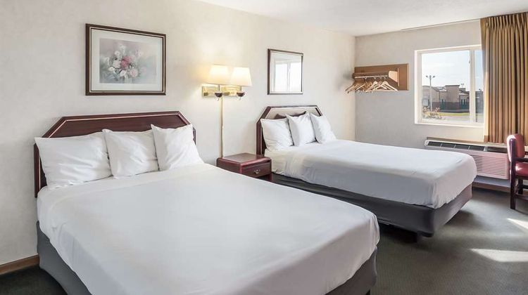 Americas Best Value Inn Room