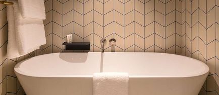 Naumi Auckland Airport Room