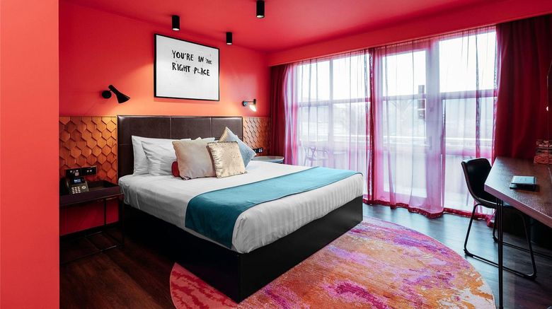 <b>Naumi Auckland Airport Room</b>. Images powered by <a href="https://iceportal.shijigroup.com/" title="IcePortal" target="_blank">IcePortal</a>.