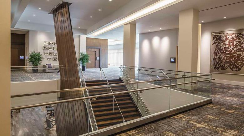 <b>Hyatt Regency Houston/Galleria Lobby</b>. Images powered by <a href="https://iceportal.shijigroup.com/" title="IcePortal" target="_blank">IcePortal</a>.