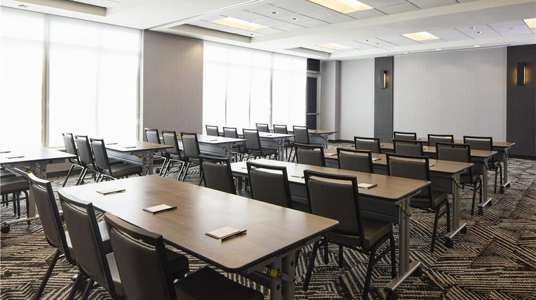 <b>Hyatt Place New York/Yonkers Meeting</b>. Images powered by <a href="https://iceportal.shijigroup.com/" title="IcePortal" target="_blank">IcePortal</a>.