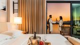 <b>Grand Hyatt Rio de Janeiro Suite</b>. Images powered by <a href="https://iceportal.shijigroup.com/" title="IcePortal" target="_blank">IcePortal</a>.