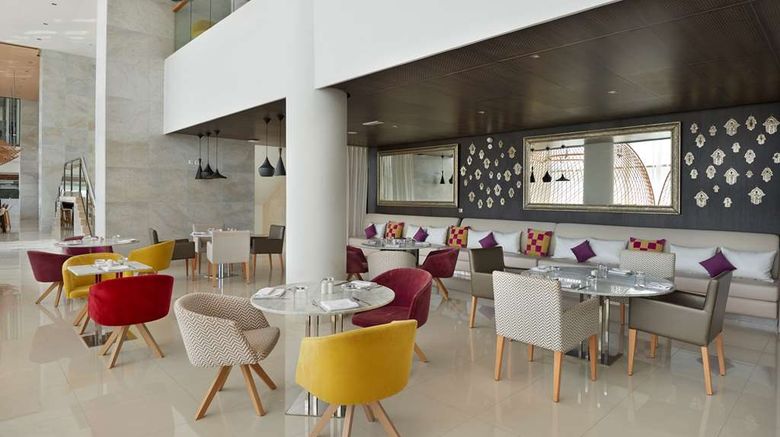 <b>Hyatt Place Taghazout Bay Restaurant</b>. Images powered by <a href="https://iceportal.shijigroup.com/" title="IcePortal" target="_blank">IcePortal</a>.