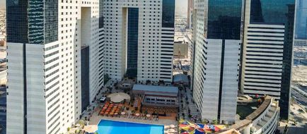 Ezdan Hotel, West Bay Exterior