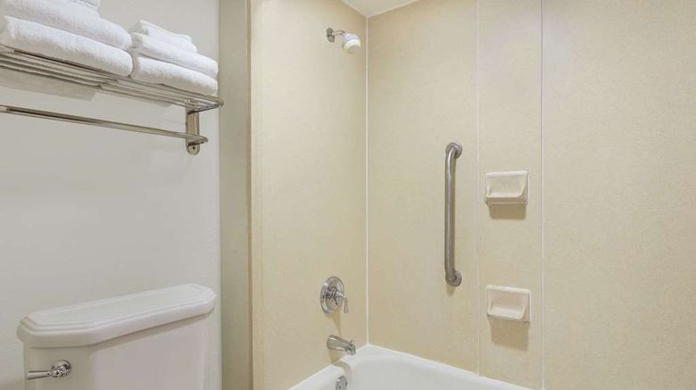 <b>Baymont Inn & Suites Orangeburg North Room</b>. Images powered by <a href="https://iceportal.shijigroup.com/" title="IcePortal" target="_blank">IcePortal</a>.