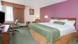 Days Inn & Suites Mt Pleasant Room