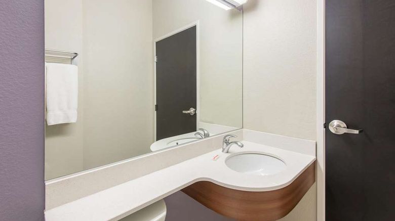 <b>Microtel Inn & Suites by Wyndham Cadiz Room</b>. Images powered by <a href="https://iceportal.shijigroup.com/" title="IcePortal" target="_blank">IcePortal</a>.