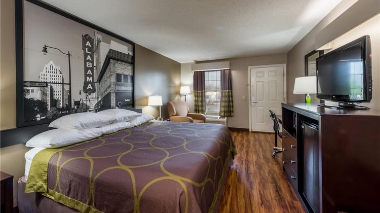 Super 8 Alexander City Room