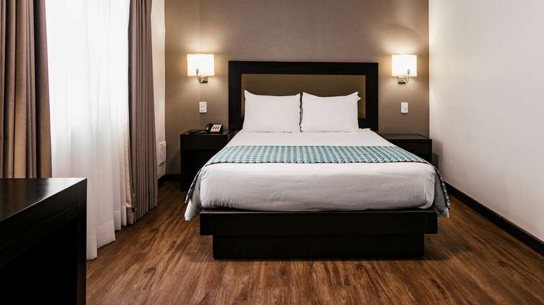 <b>Wyndham Costa del Sol Piura Room</b>. Images powered by <a href="https://iceportal.shijigroup.com/" title="IcePortal" target="_blank">IcePortal</a>.