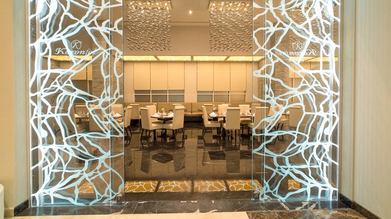 <b>Best Western Plus Doha Restaurant</b>. Images powered by <a href="https://iceportal.shijigroup.com/" title="IcePortal" target="_blank">IcePortal</a>.