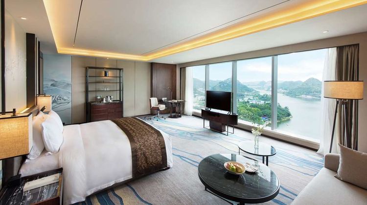 Doubletree by Hilton Anshun Room