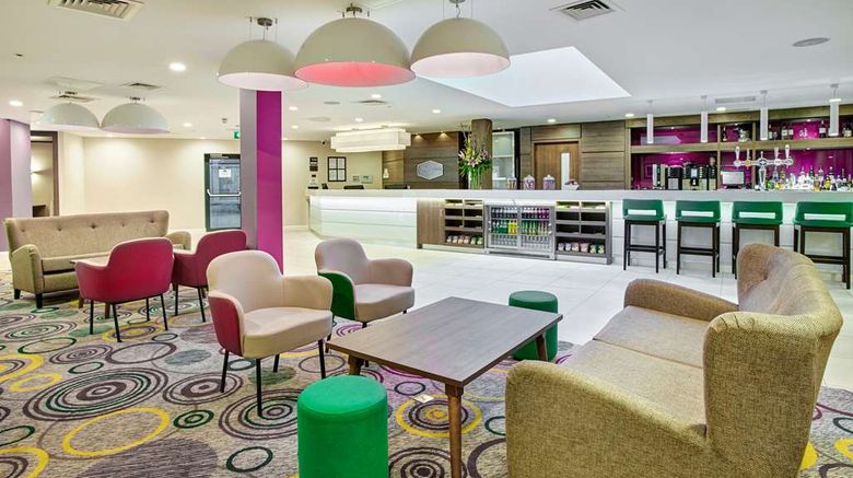 <b>Hampton by Hilton Bristol City Centre Lobby</b>. Images powered by <a href="https://iceportal.shijigroup.com/" title="IcePortal" target="_blank">IcePortal</a>.