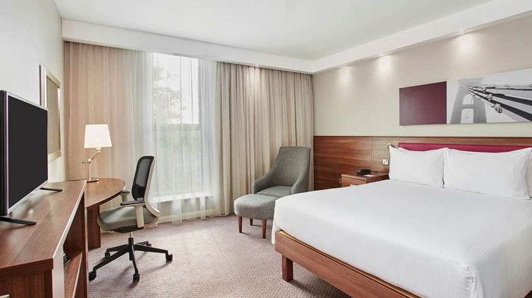Hampton by Hilton Bristol City Centre Room