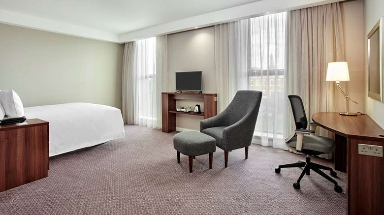 <b>Hampton by Hilton Bristol City Centre Room</b>. Images powered by <a href="https://iceportal.shijigroup.com/" title="IcePortal" target="_blank">IcePortal</a>.