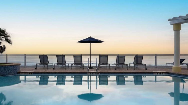 Hilton Garden Inn Oceanfront Pool