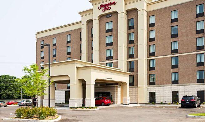 Hampton by Hilton Ottawa Airport Exterior