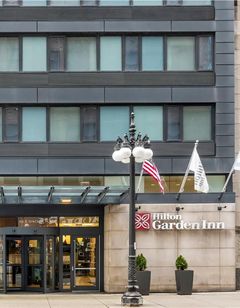 Hilton Garden Inn  Chicago Downtown Riverwalk