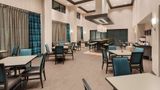 <b>Hampton Inn & Suites West Des Moines/SW Lobby</b>. Images powered by <a href="https://iceportal.shijigroup.com/" title="IcePortal" target="_blank">IcePortal</a>.