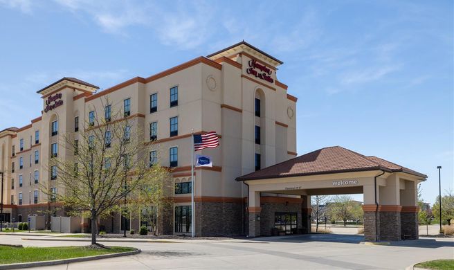 Hampton Inn & Suites West Des Moines/SW Exterior