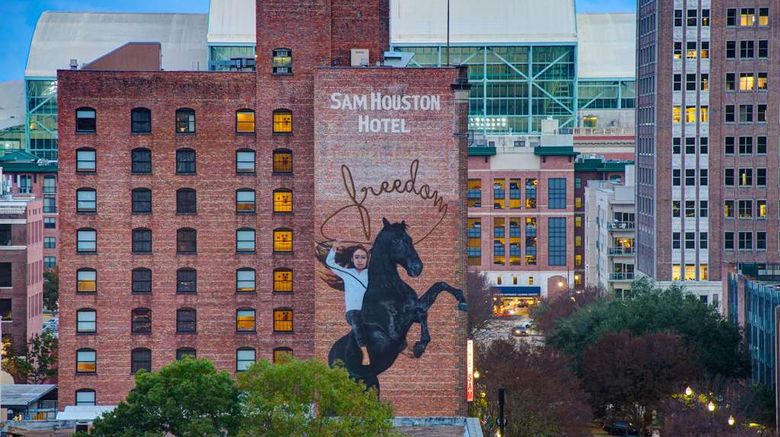 <b>Sam Houston Hotel Exterior</b>. Images powered by <a href="https://iceportal.shijigroup.com/" title="IcePortal" target="_blank">IcePortal</a>.