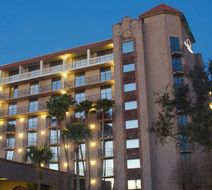 DoubleTree Suites by Hilton McAllen Exterior