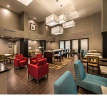 Hampton Inn & Suites Reno West Lobby