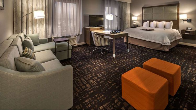 Hampton Inn & Suites Reno West Room