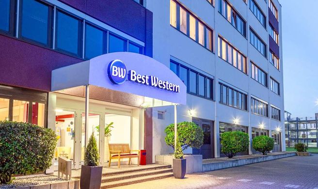 Best Western Comfort Business Hotel Exterior