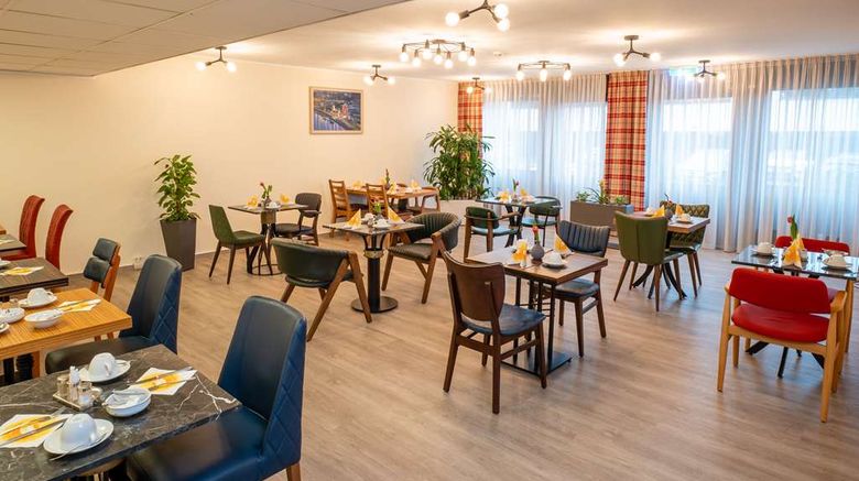 <b>Best Western Comfort Business Hotel Restaurant</b>. Images powered by <a href="https://iceportal.shijigroup.com/" title="IcePortal" target="_blank">IcePortal</a>.