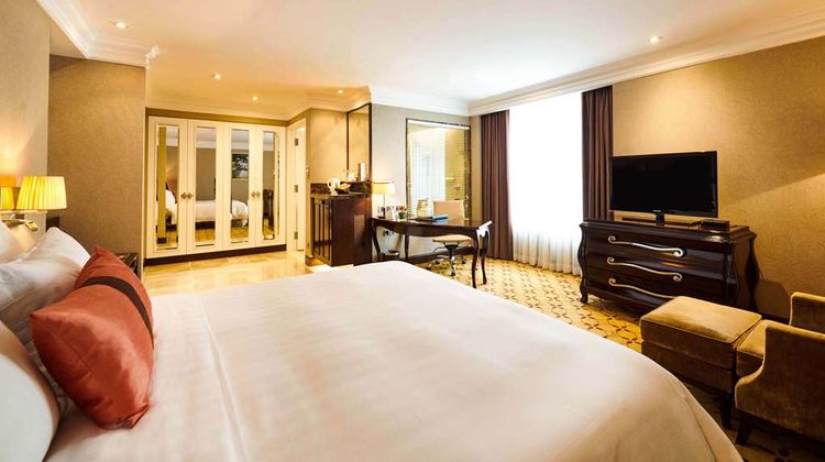Eastin Grand Hotel Saigon Room