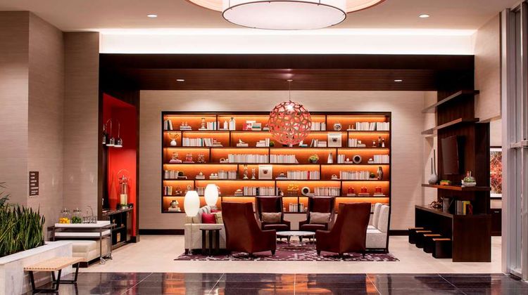 Hilton Garden Inn Downtown Dallas Lobby
