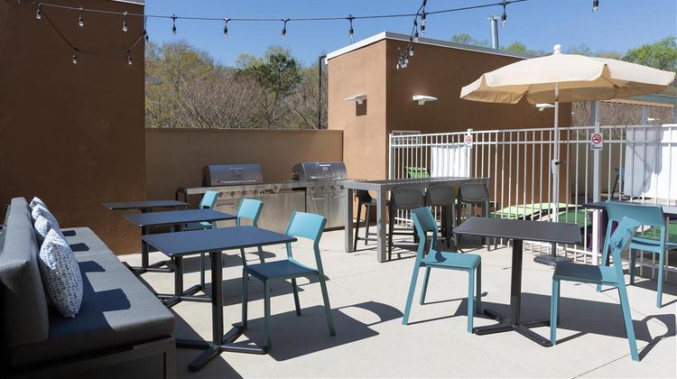 Home2 Suites by Hilton Greenville Airpt Exterior