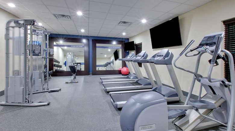<b>Hampton Inn & Suites Tyler-South Health</b>. Images powered by <a href="https://iceportal.shijigroup.com/" title="IcePortal" target="_blank">IcePortal</a>.