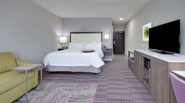 <b>Hampton Inn & Suites Tyler-South Room</b>. Images powered by <a href="https://iceportal.shijigroup.com/" title="IcePortal" target="_blank">IcePortal</a>.