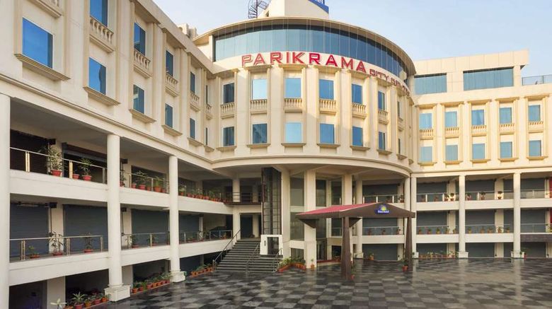 Days Hotel Jalandhar Jyoti Chowk Exterior. Images powered by <a href="https://iceportal.shijigroup.com" target="_blank" rel="noopener">Ice Portal</a>.